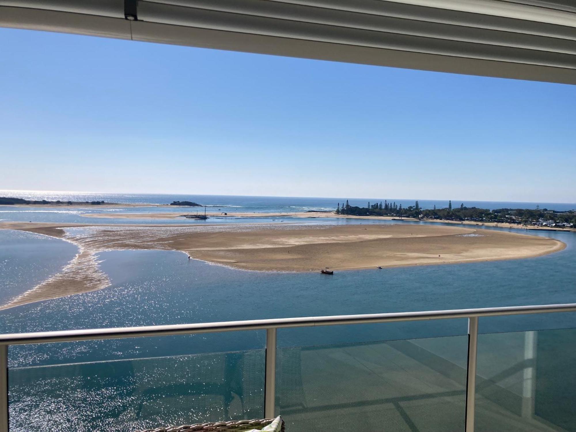 Waves Maroochy River Maroochydore Ngoại thất bức ảnh
