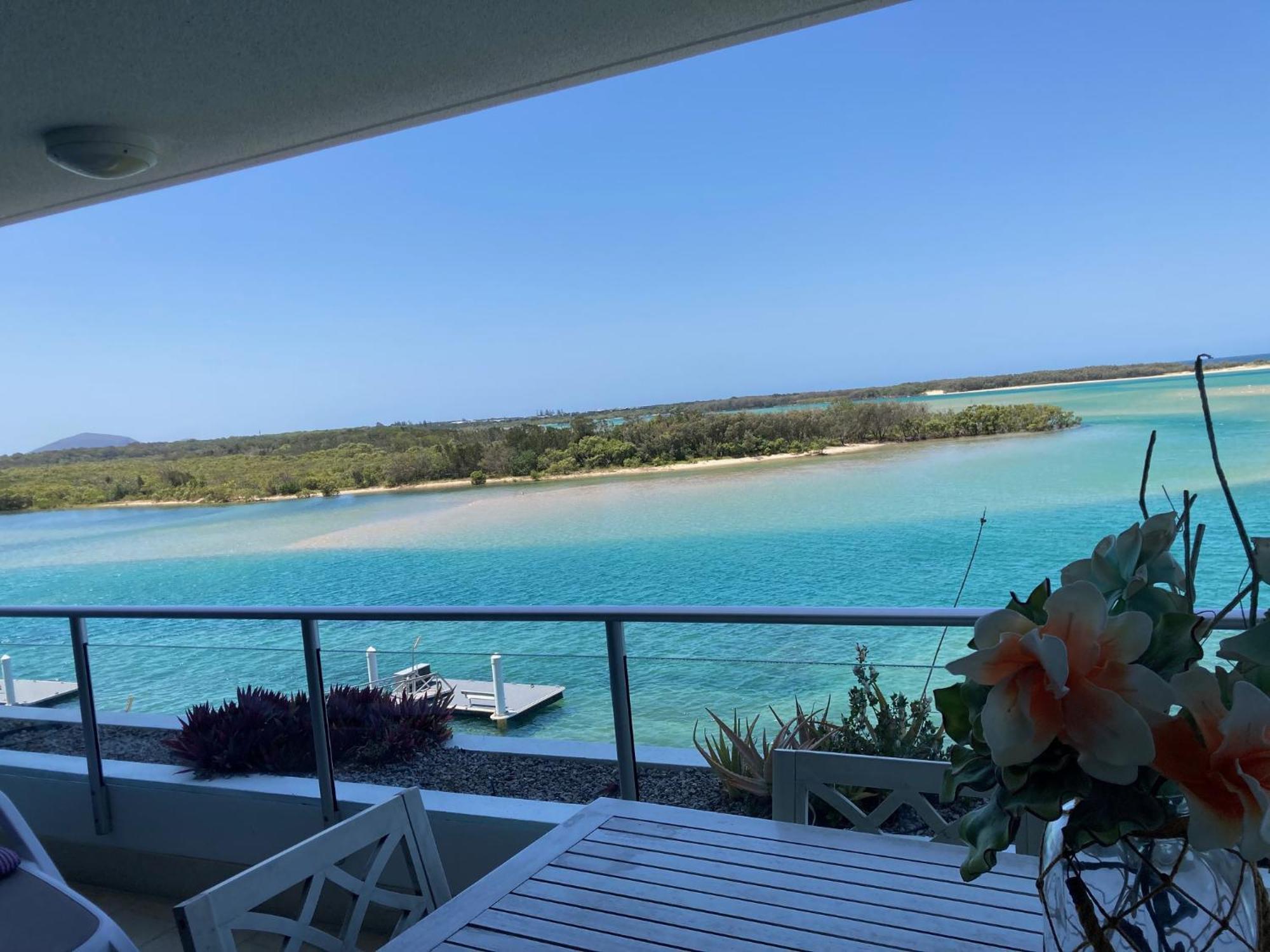 Waves Maroochy River Maroochydore Ngoại thất bức ảnh